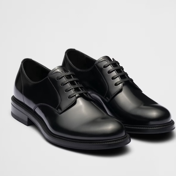 Prada Brushed Leather Lace-up Derby shoe. Prada size 9 US 10. - Picture 1 of 16
